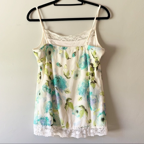 Maurice’s Lace Floral Tank Top U3 - Picture 2 of 5
